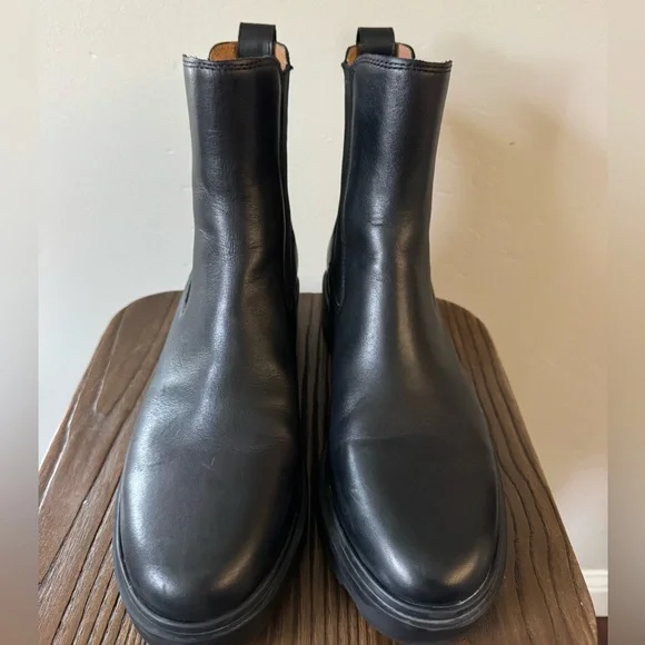 Madewell Women's Wyckoff Chelsea Lugsole Leather Boots 9 - Picture 2 of 6